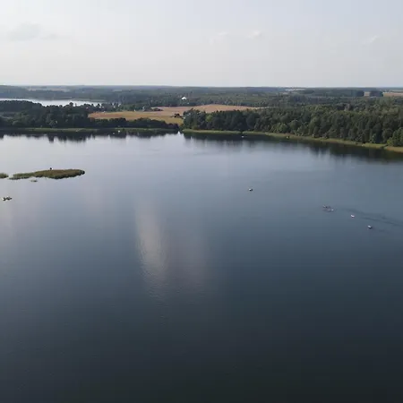 Feriehus Dom W Zaciszu Drzew Szkotowo