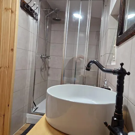 Dom W Zaciszu Drzew Feriehus Szkotowo